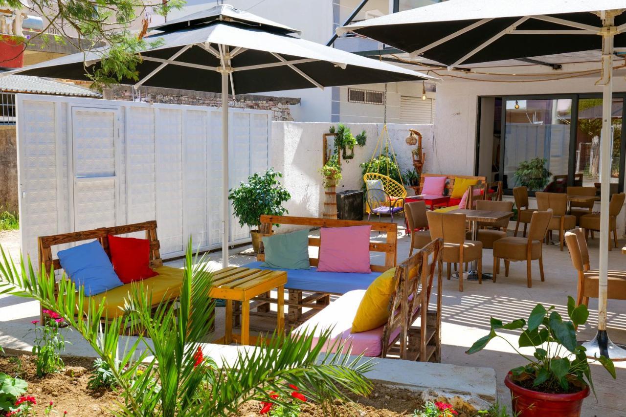 Eden Hotel Sarandë Esterno foto