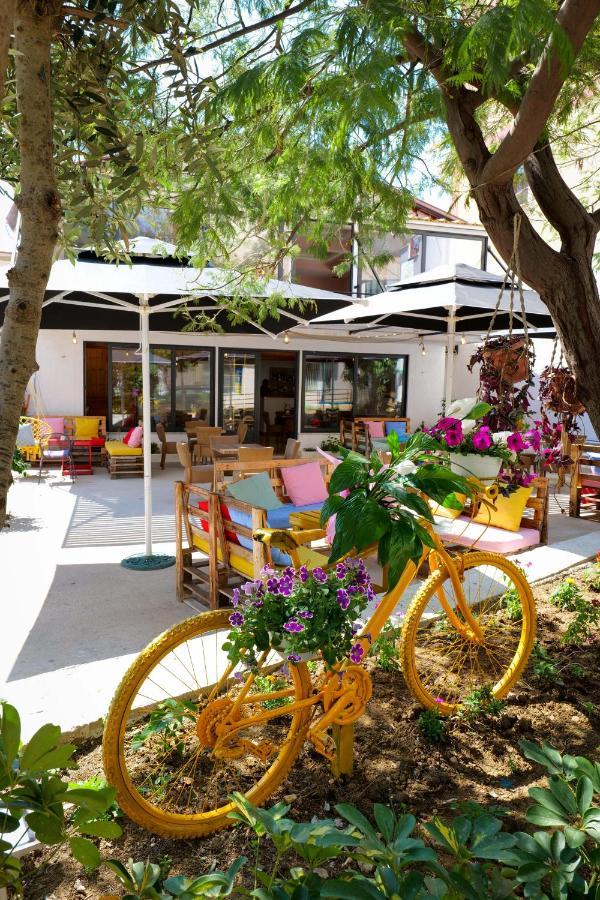 Eden Hotel Sarandë Esterno foto
