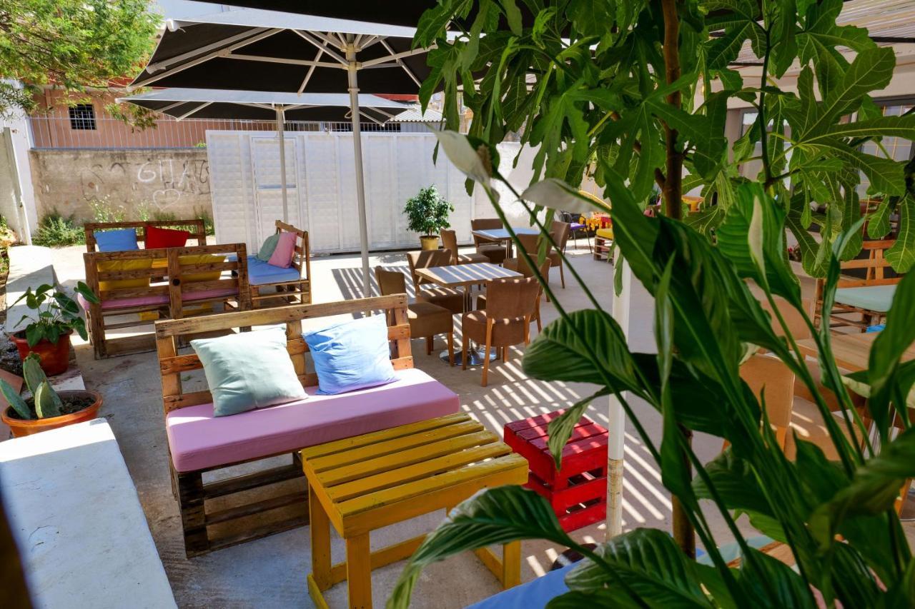 Eden Hotel Sarandë Esterno foto